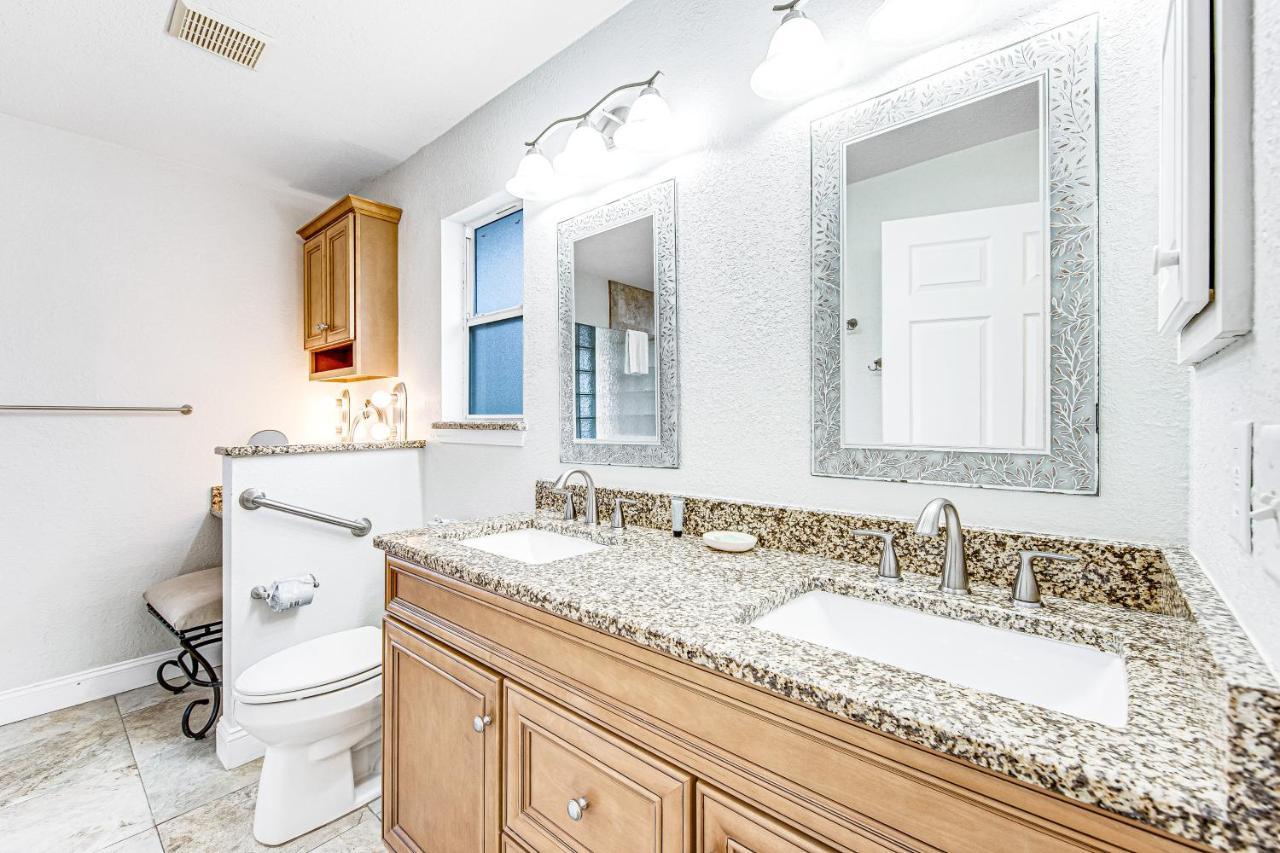5 Bed 2 Bath Vacation Home In Destin Buitenkant foto